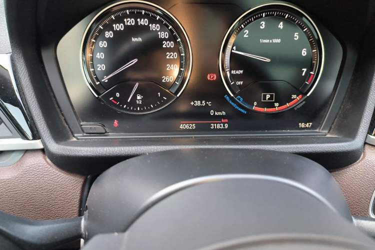 Used BMW X1 2022 sDrive20Li Luxury Model Odometer Close Up