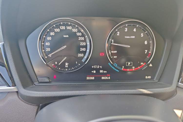 Used BMW X1 2022 sDrive25Li Leading Model Odometer Close Up