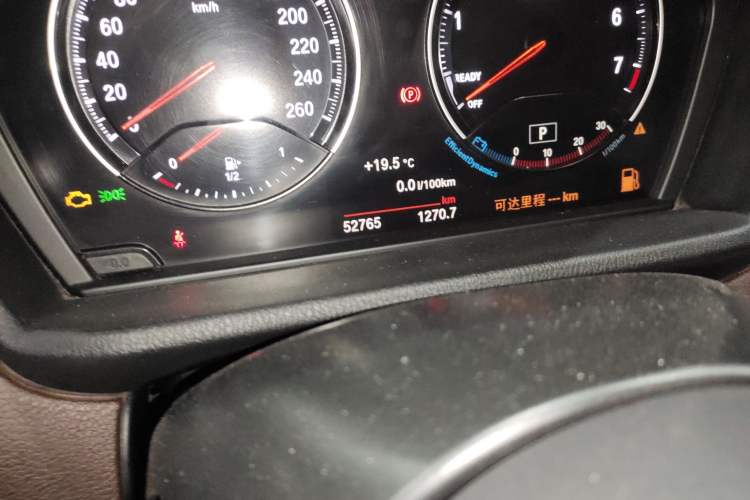 Used BMW X1 2022 sDrive25Li Leading Model Odometer Close Up