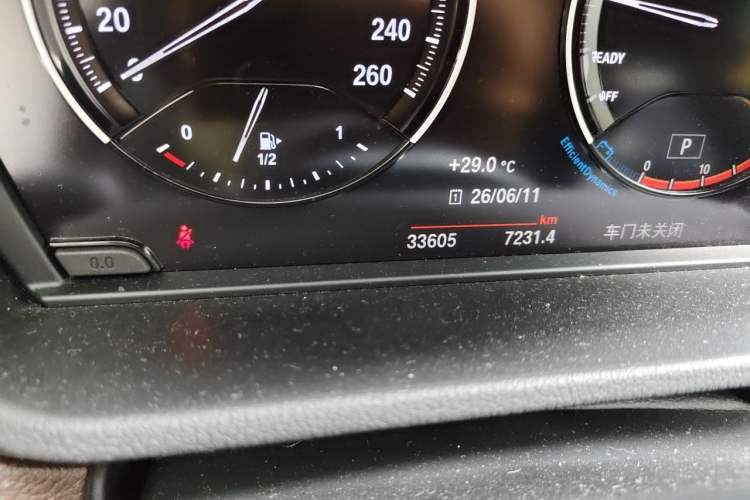 Used BMW X1 2022 sDrive25Li Leading Model Odometer Close Up