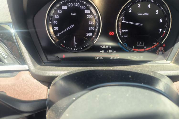 Used BMW X1 2022 sDrive25Li Leading Model Odometer Close Up