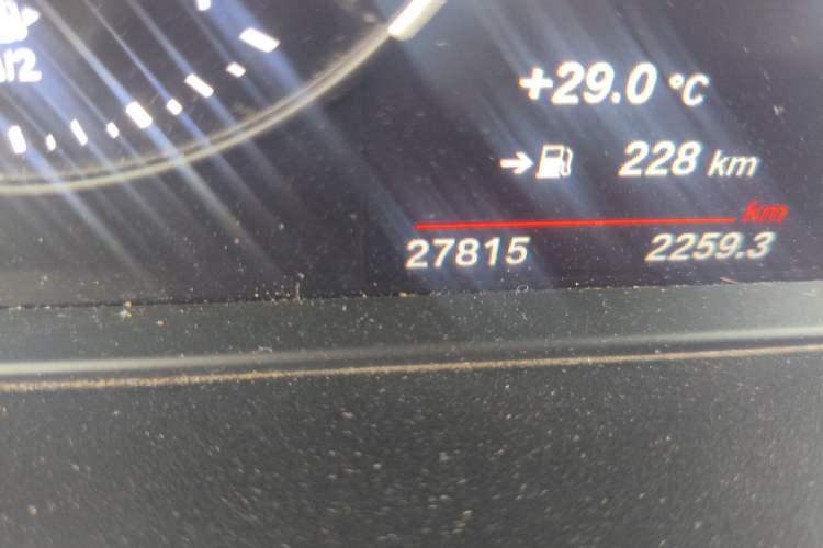 Used BMW X1 2022 sDrive25Li Leading Model Odometer Close Up