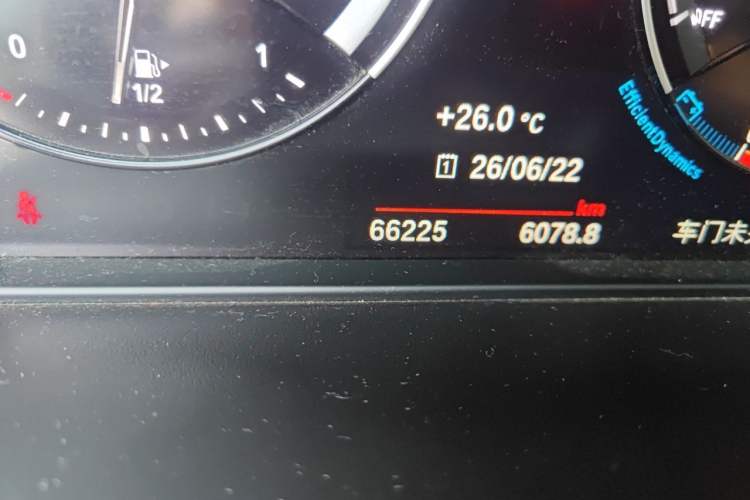 Used BMW X1 2022 sDrive20Li Fashion Model Odometer Close Up