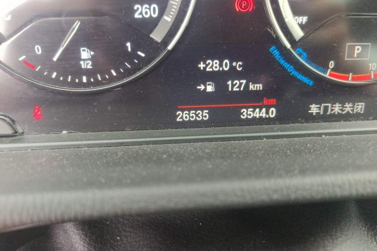 Used BMW X1 2022 sDrive25Li Leading Model Odometer Close Up
