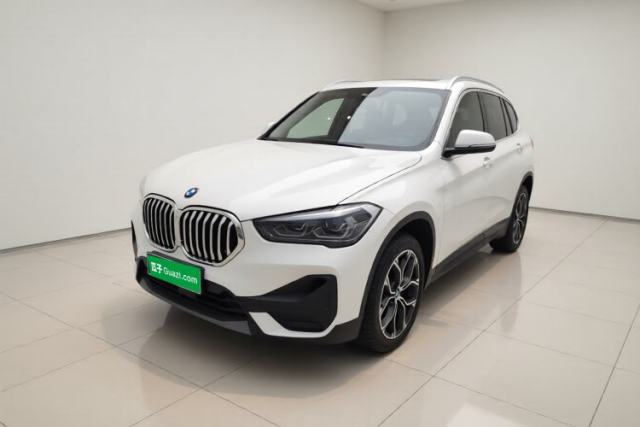 Ojetý BMW X1 2022 sDrive25Li Leading Model