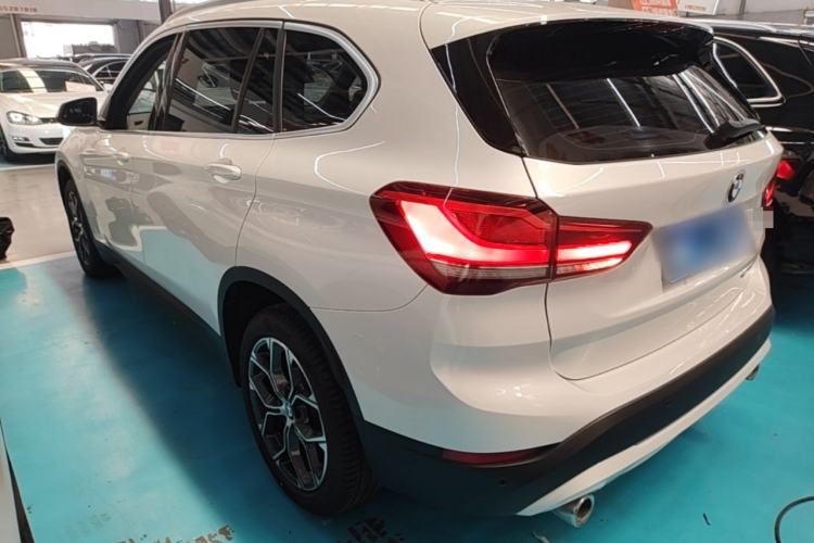 Used BMW X1 2022 sDrive25Li Leading Model Rear Left 45 Deg