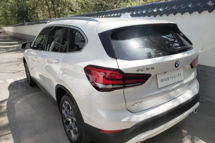 Used BMW X1 2022 sDrive25Li Leading Model Rear Left 45 Deg