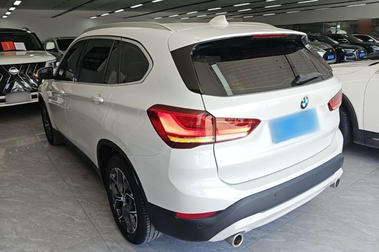 Used BMW X1 2022 sDrive25Li Leading Model Rear Left 45 Deg