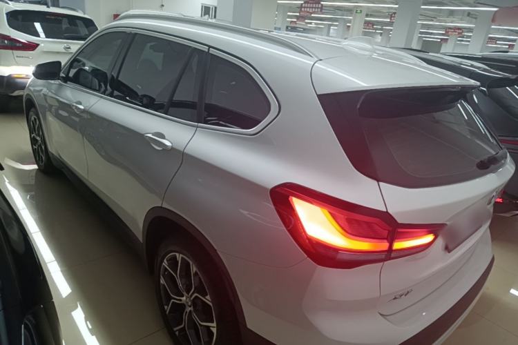 Used BMW X1 2022 sDrive25Li Leading Model Rear Left 45 Deg