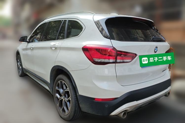 Used BMW X1 2022 sDrive20Li Fashion Model Rear Left 45 Deg