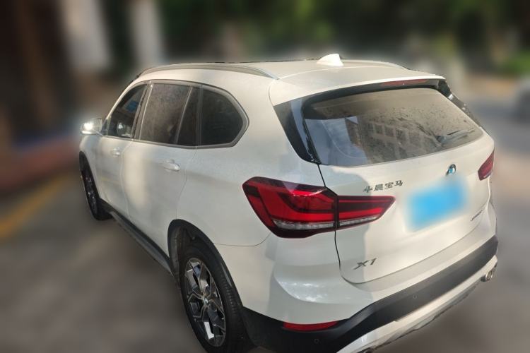 Used BMW X1 2022 sDrive20Li Fashion Model Rear Left 45 Deg