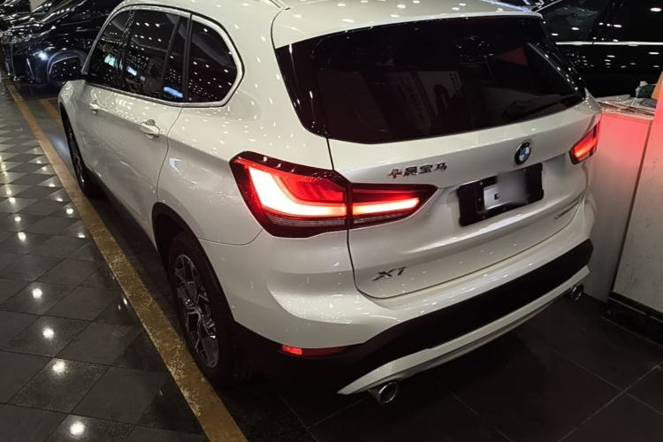 Used BMW X1 2022 sDrive25Li Leading Model Rear Left 45 Deg