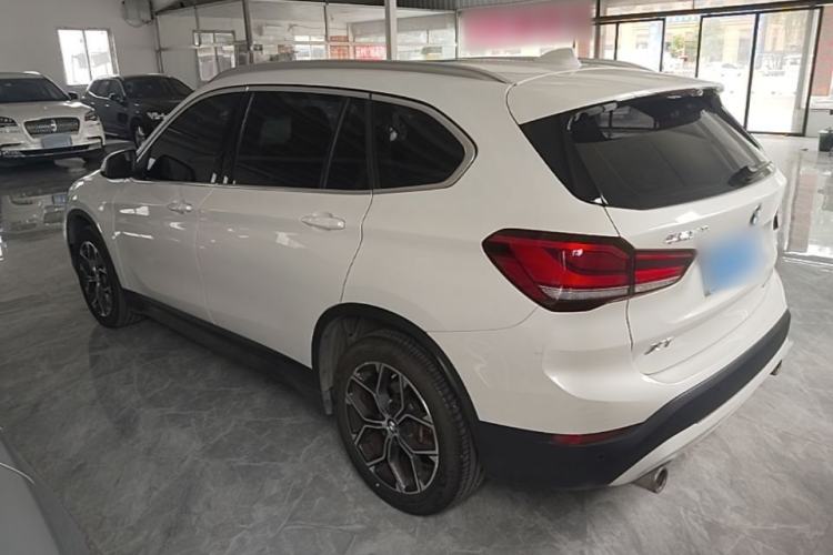Used BMW X1 2022 sDrive25Li Leading Model Rear Left 45 Deg