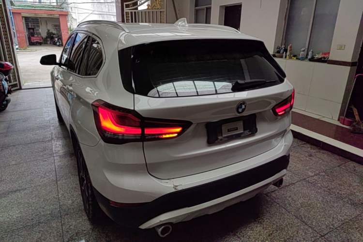 Used BMW X1 2022 sDrive20Li Luxury Model Rear Left 45 Deg