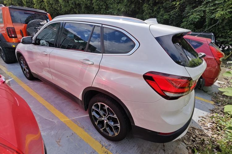 Used BMW X1 2022 sDrive25Li Leading Model Rear Left 45 Deg
