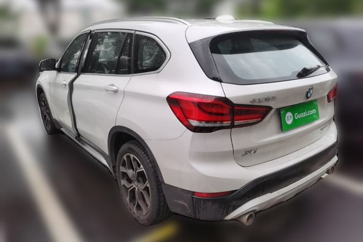 Used BMW X1 2022 sDrive20Li Fashion Model Rear Left 45 Deg