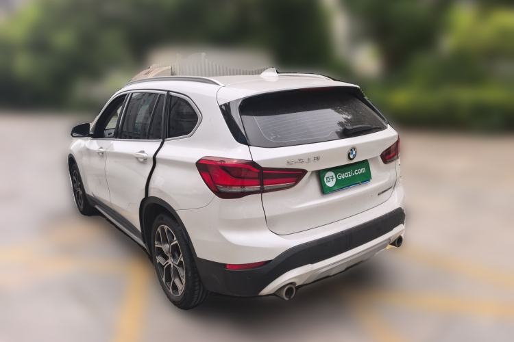 Used BMW X1 2022 sDrive20Li Fashion Model Rear Left 45 Deg