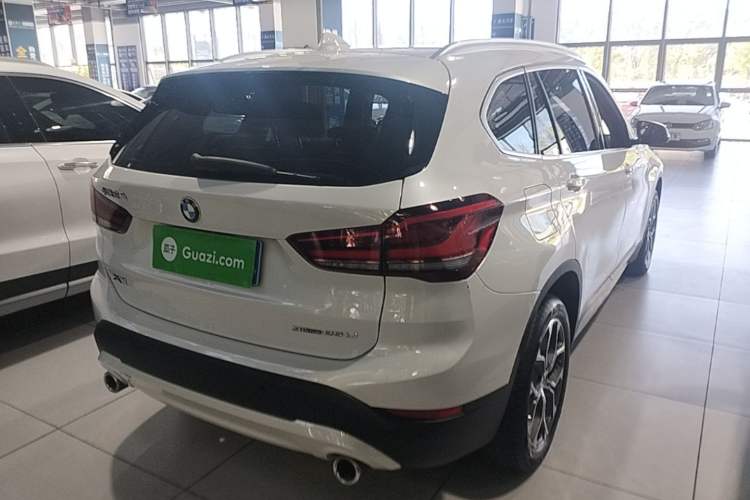 Used BMW X1 2022 sDrive25Li Leading Model Rear Right 45 Deg