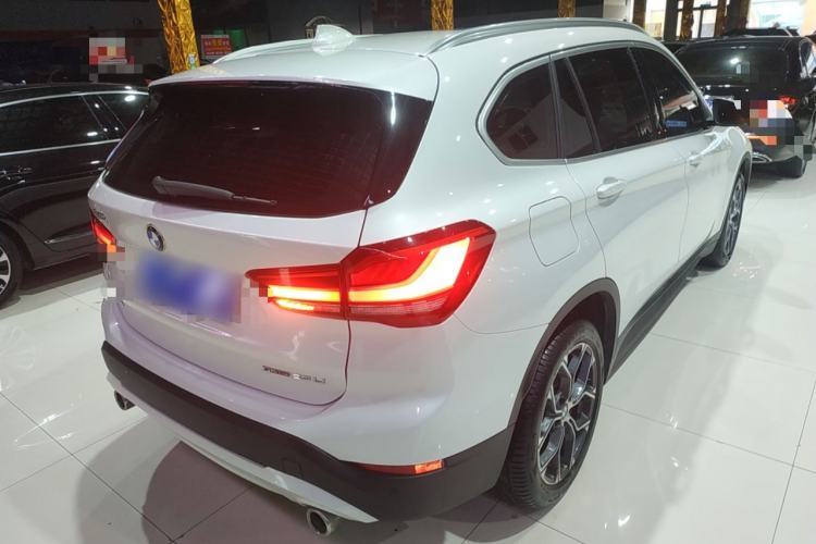 Used BMW X1 2022 sDrive25Li Leading Model Rear Right 45 Deg