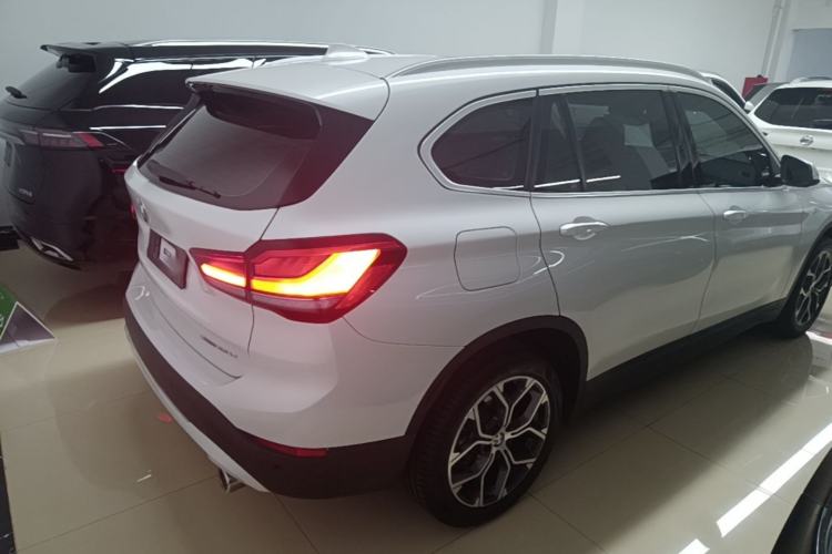 Used BMW X1 2022 sDrive25Li Leading Model Rear Right 45 Deg