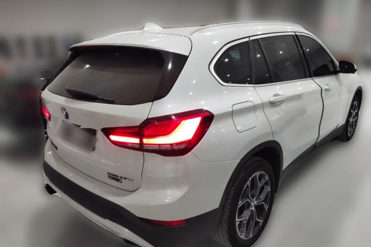 Used BMW X1 2022 sDrive25Li Leading Model Rear Right 45 Deg