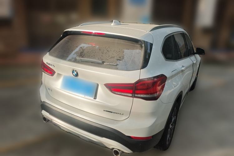 Used BMW X1 2022 sDrive20Li Fashion Model Rear Right 45 Deg