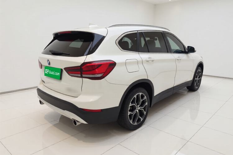 Used BMW X1 2022 sDrive25Li Leading Model Rear Right 45 Deg