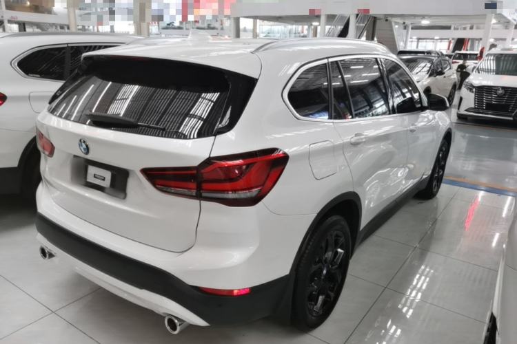 Used BMW X1 2022 sDrive25Li Leading Model Rear Right 45 Deg