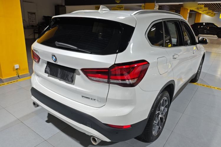 Used BMW X1 2022 sDrive25Li Leading Model Rear Right 45 Deg