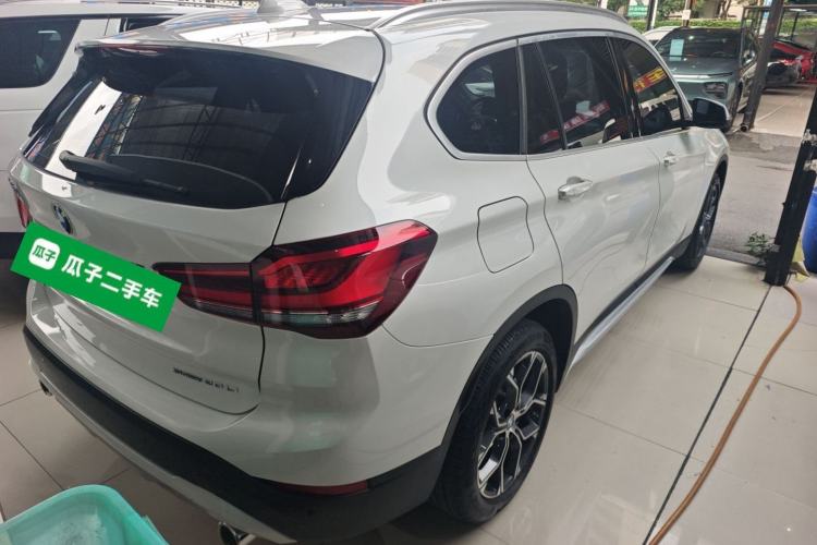 Used BMW X1 2022 sDrive20Li Fashion Model Rear Right 45 Deg