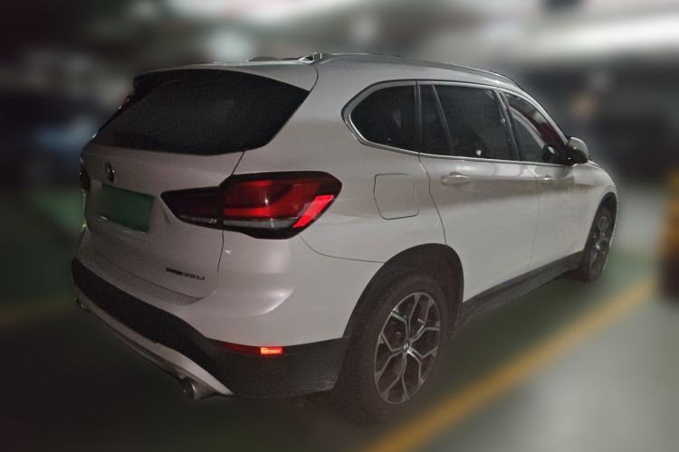 Used BMW X1 2022 sDrive25Li Leading Model Rear Right 45 Deg