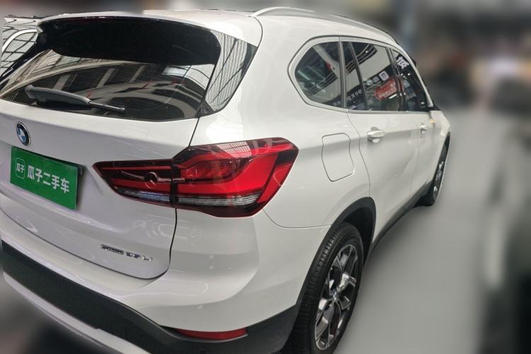 Used BMW X1 2022 sDrive25Li Leading Model Rear Right 45 Deg