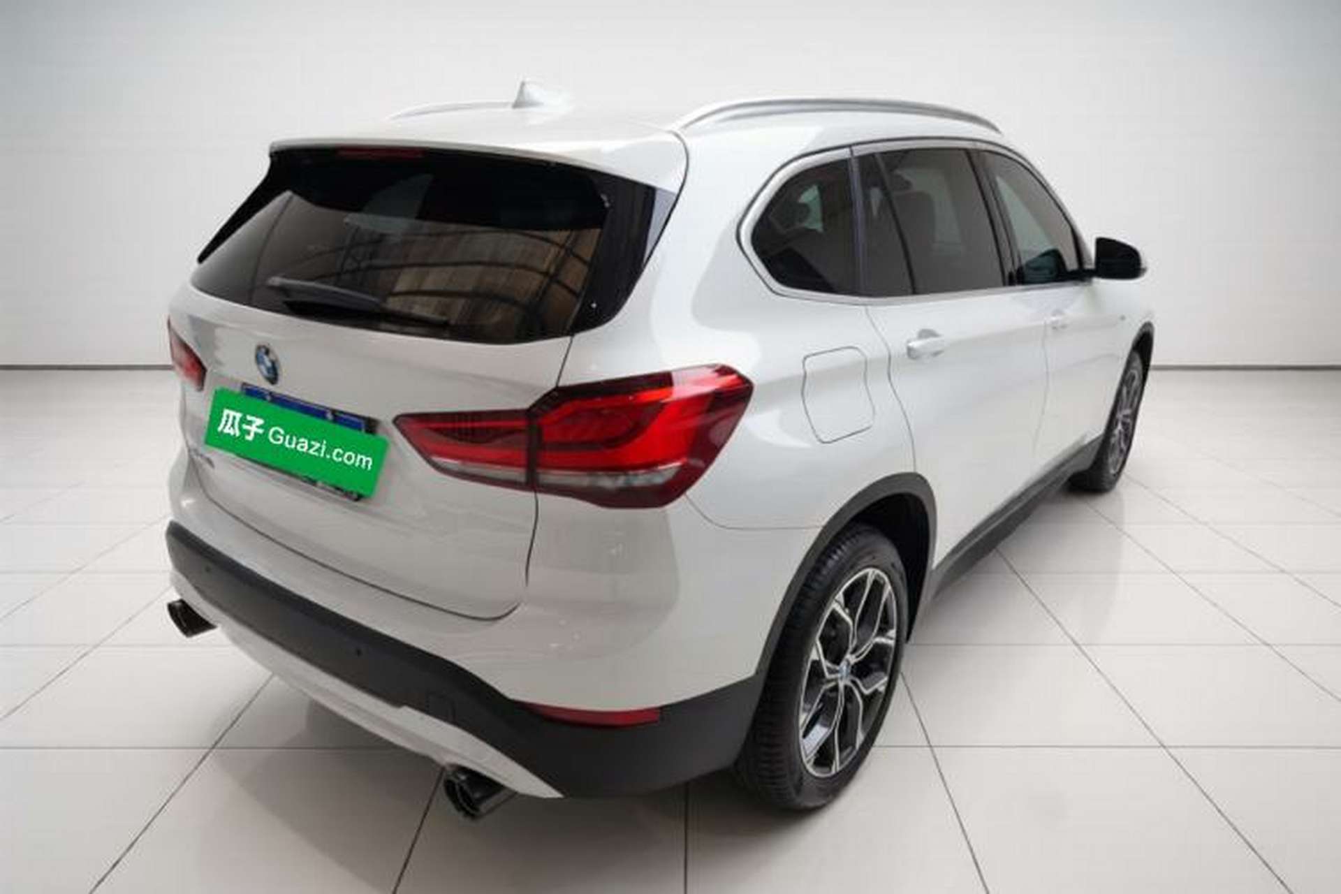 Used BMW X1 2022 sDrive25Li Leading Model Rear Right 45 Deg