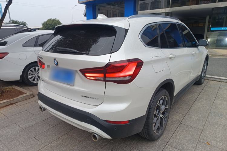 Used BMW X1 2022 sDrive25Li Leading Model Rear Right 45 Deg