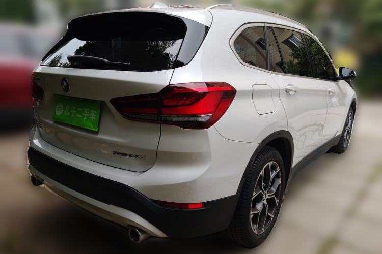 Used BMW X1 2022 sDrive25Li Leading Model Rear Right 45 Deg