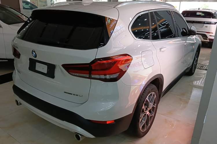 Used BMW X1 2022 sDrive25Li Leading Model Rear Right 45 Deg