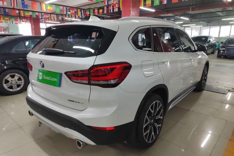 Used BMW X1 2022 Updated xDrive25Li Premium Edition Rear Right 45 Deg