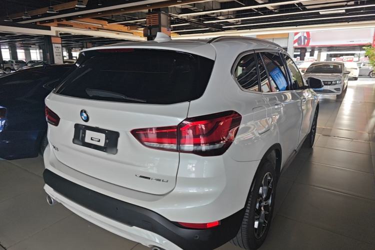 Used BMW X1 2022 sDrive25Li Leading Model Rear Right 45 Deg
