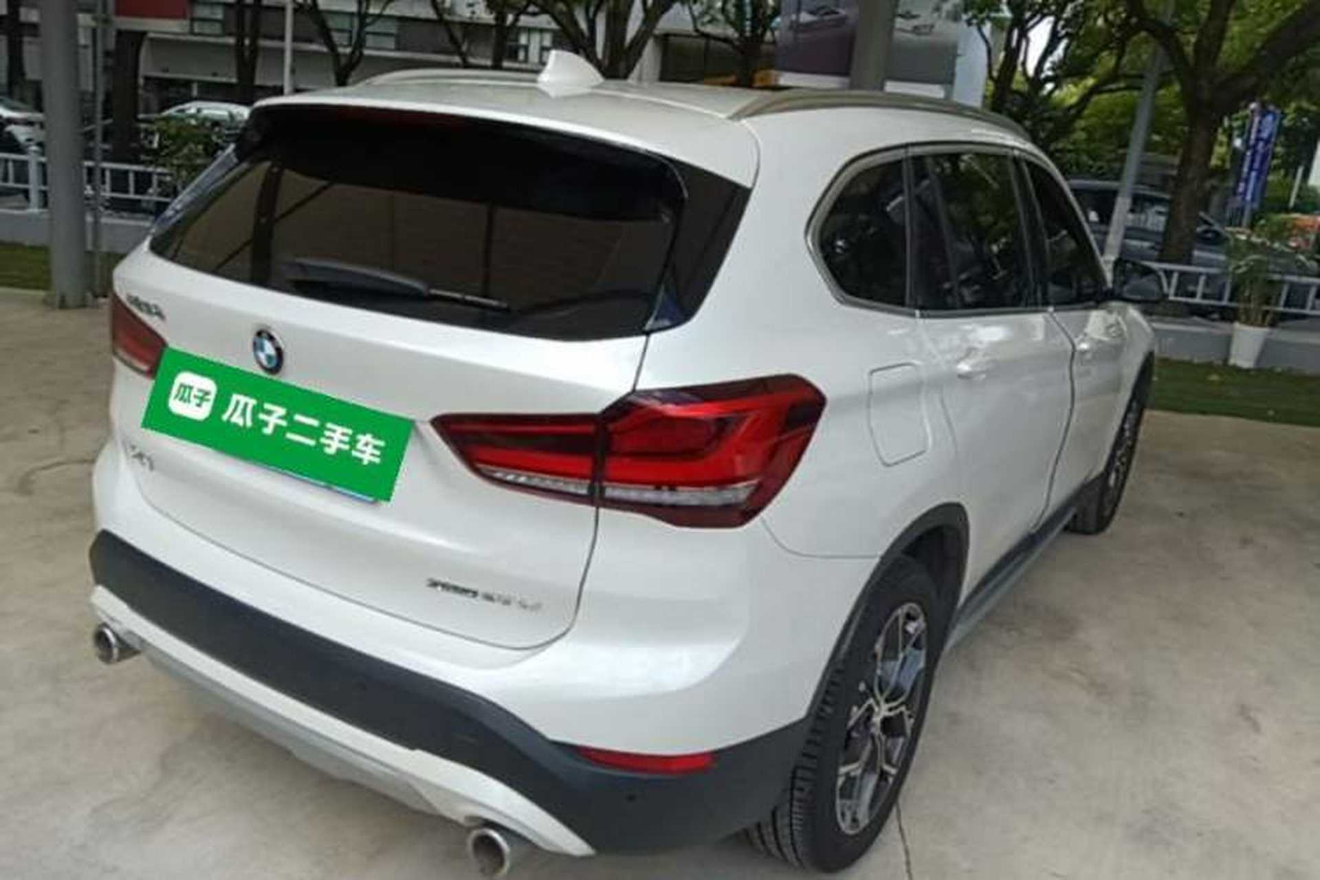 Used BMW X1 2022 sDrive20Li Fashion Model Rear Right 45 Deg