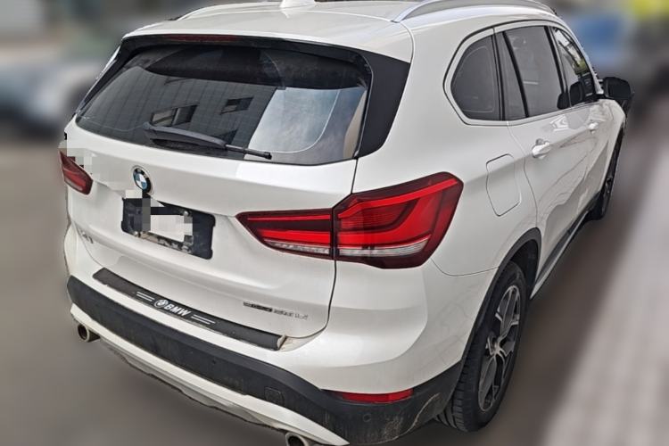 Used BMW X1 2022 sDrive20Li Fashion Model Rear Right 45 Deg