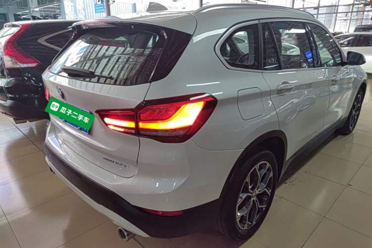 Used BMW X1 2022 sDrive25Li Leading Model Rear Right 45 Deg