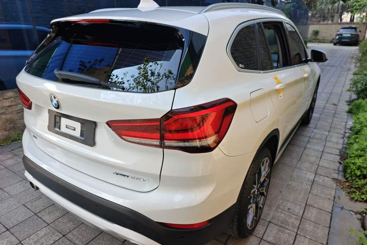 Used BMW X1 2022 Updated xDrive25Li Premium Edition Rear Right 45 Deg