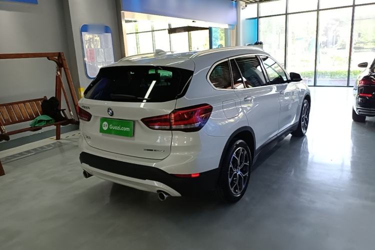 Used BMW X1 2022 sDrive25Li Leading Model Rear Right 45 Deg