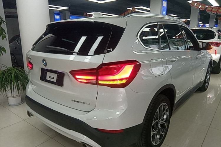 Used BMW X1 2022 sDrive25Li Leading Model Rear Right 45 Deg