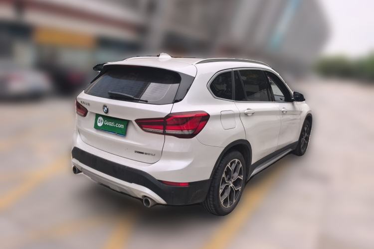 Used BMW X1 2022 sDrive20Li Fashion Model Rear Right 45 Deg