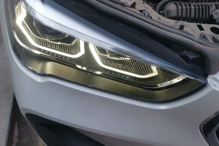 Used BMW X1 2022 sDrive25Li Leading Model Right Front Headlight
