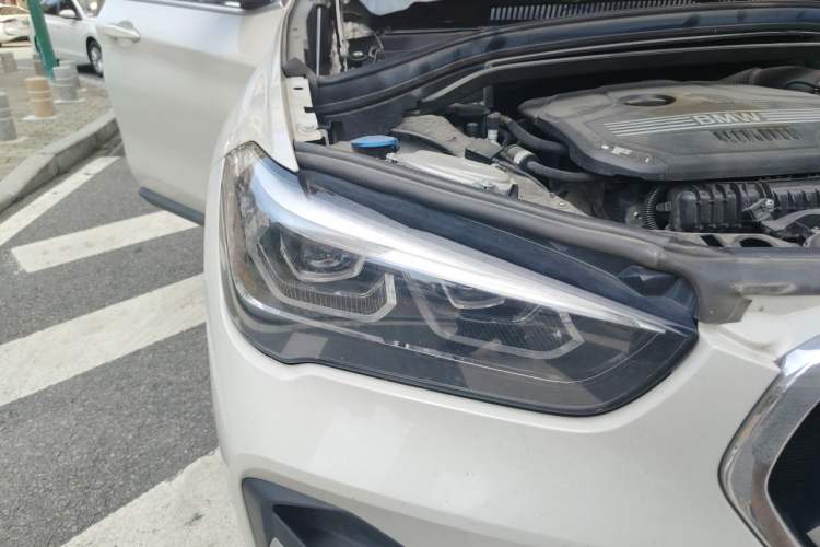 Used BMW X1 2022 sDrive20Li Fashion Model Right Front Headlight