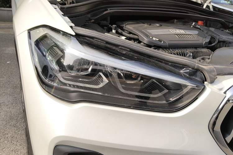 Used BMW X1 2022 sDrive25Li Leading Model Right Front Headlight