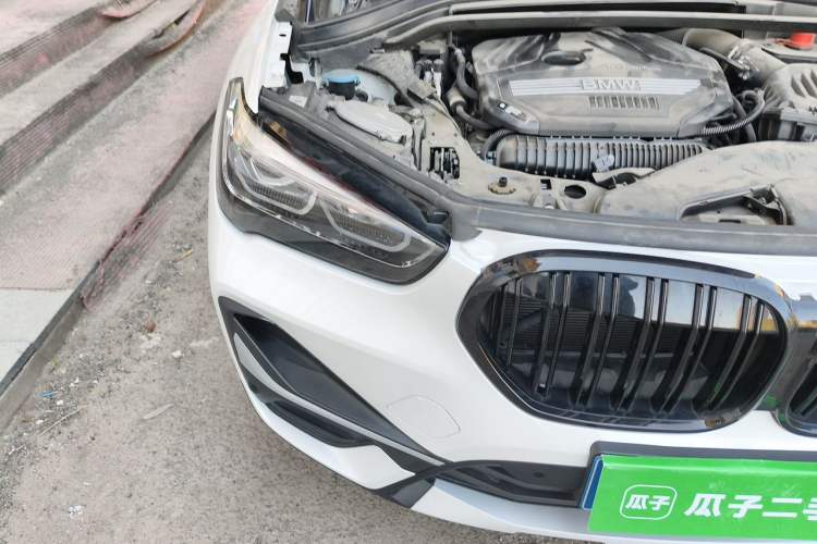 Used BMW X1 2022 xDrive25Li Luxury Model Right Front Headlight
