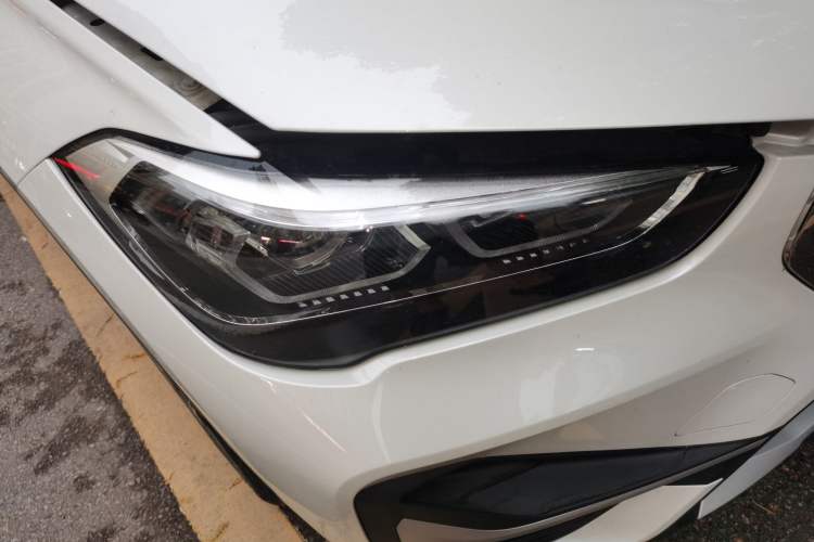 Used BMW X1 2022 Updated xDrive25Li Premium Edition Right Front Headlight